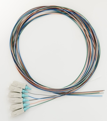 ซื้อ LSZH 1m 6 สายใย OM3 สายใย Pigtail SC UPC 50/125 รองเท้าบูทน้ําเบา การผลิตออนไลน์